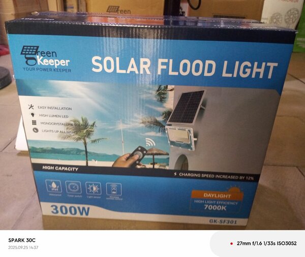 Projecteur Solaire 300W