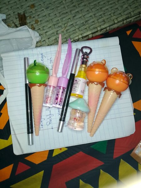 Masque,gloss à bas prix