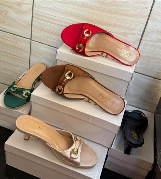 Mules à talon Alina élégantes