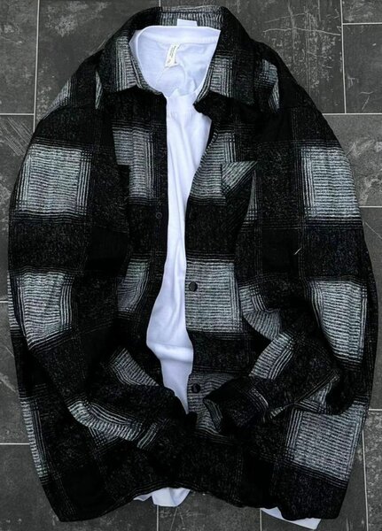 Chemises stylées pour hommes