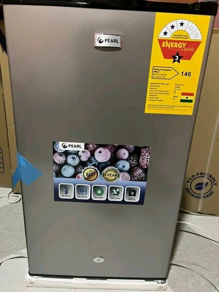 Table top refrigerator