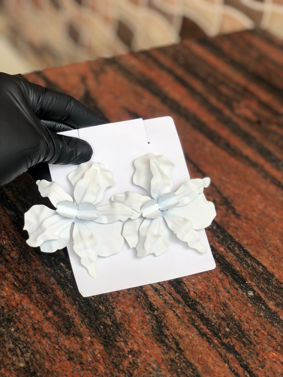 Boucles d'oreilles florales élégantes