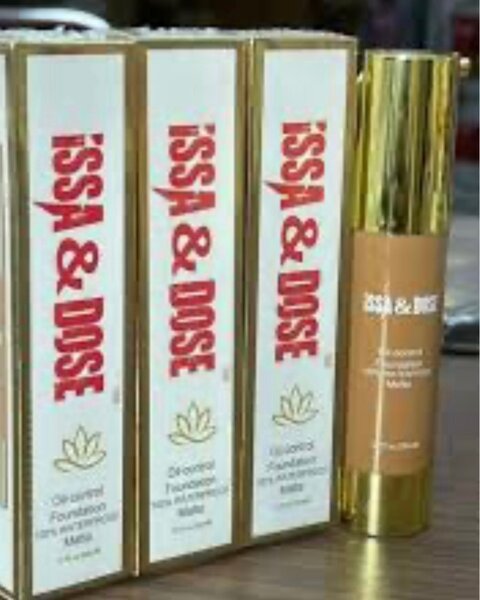 Fond de Teint Fluide Naturel