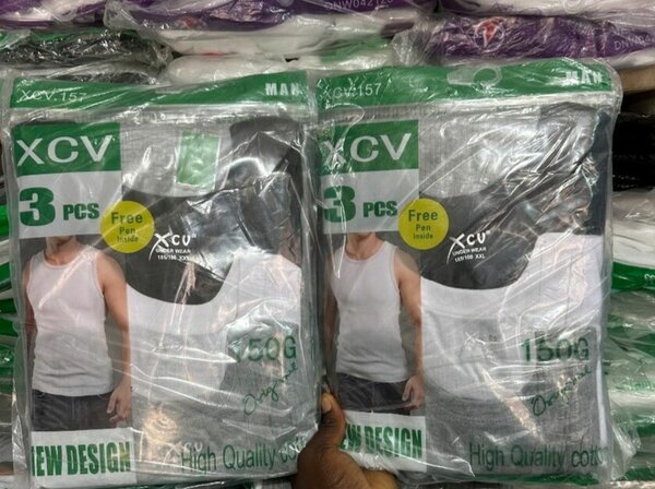 2 sachets de débardeurs