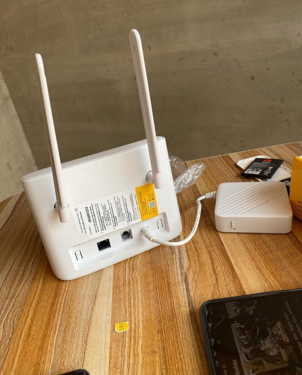 MTN MINI ZTE  TURBONET INTERNET ROUTER