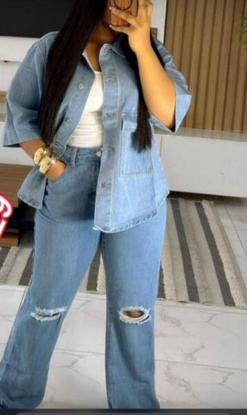 Femmes denim costume