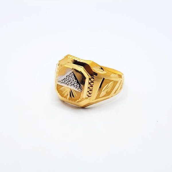 Gold ring