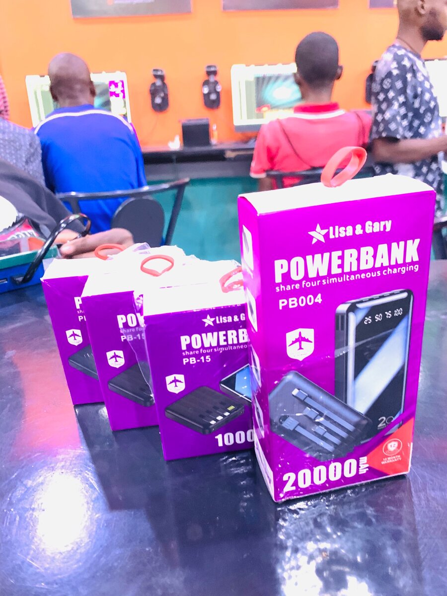 SMART POWER BANK