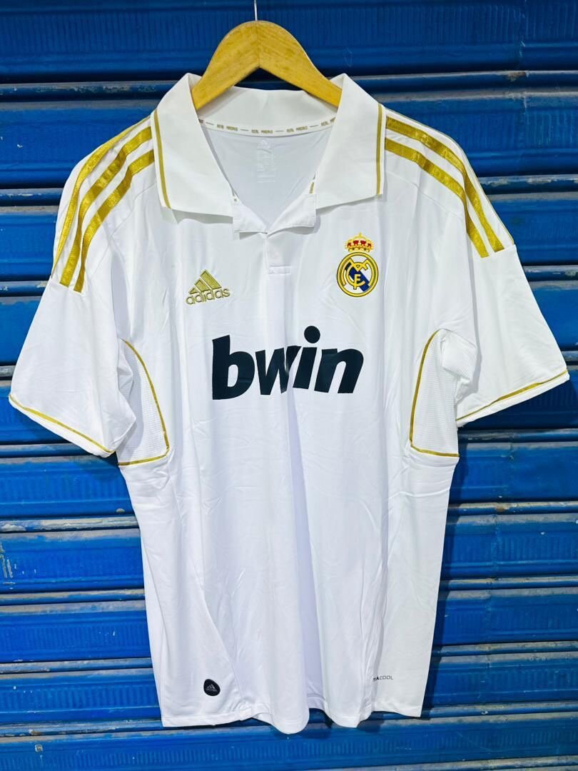 Maillots de football classiques