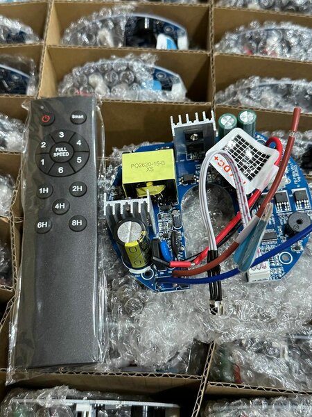 Ac/DC fan kit (circuit)