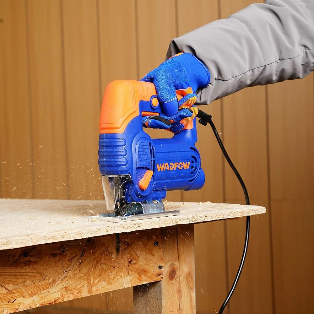 Scie sauteuse 570W Wadfow