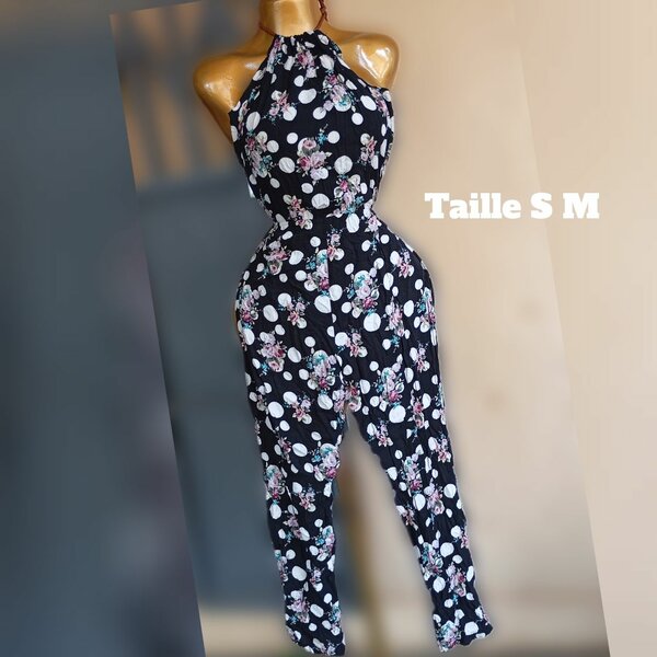 Combinaison Florale Élégante