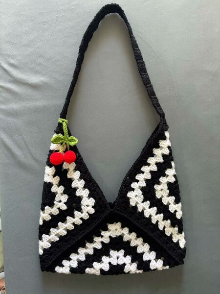 Pochette crochet pour écouteurs