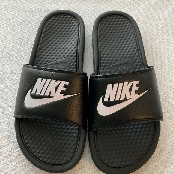 Nike slides