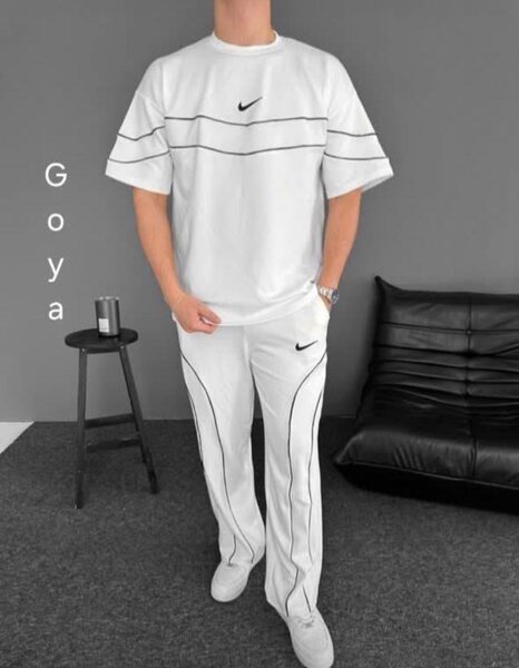 Ensemble de sport pour hommes