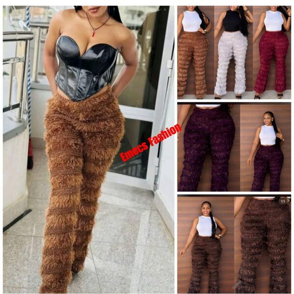 Robe élégante à col découpé