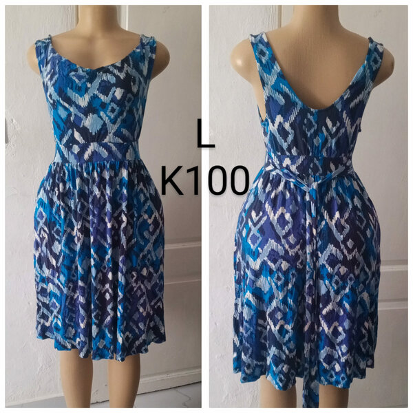 Women's knee-length sundress, blue with print, size L