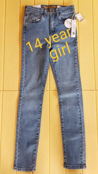 GIRLS JEANS