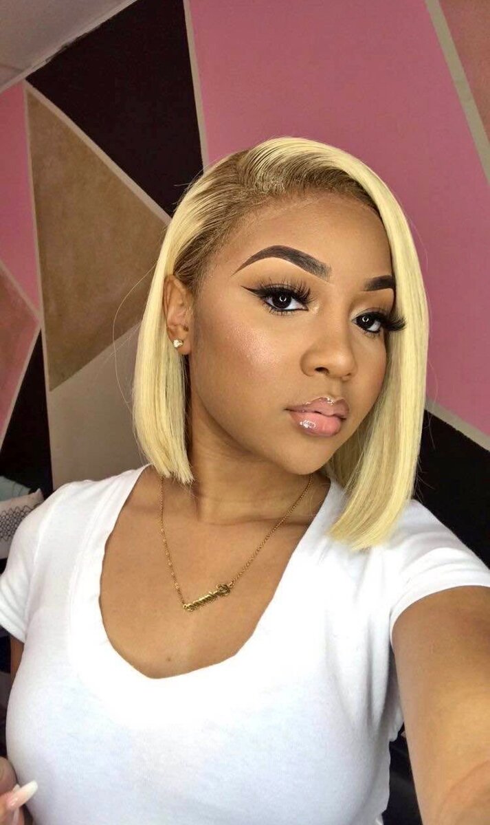 Perruque Bob Blonde Élégante