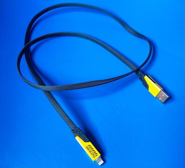 Câble USB Lightning Résistant