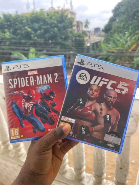 Cd PS5 Spider-Man 2 et UFC 5