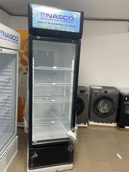 Réfrigérateur vitre Nasco 400L