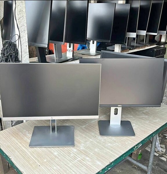 Moniteur sans bordure