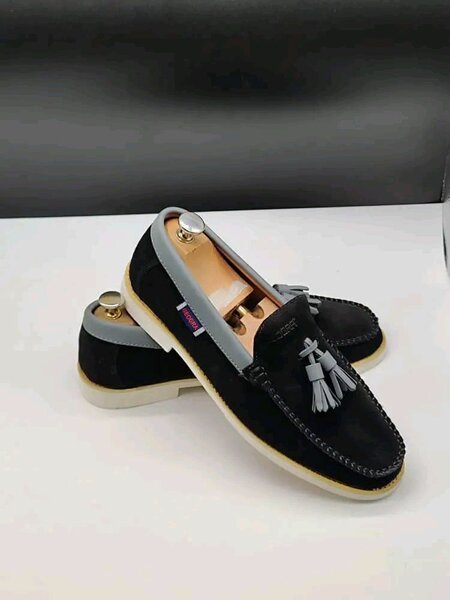 Mocassins élégants en daim