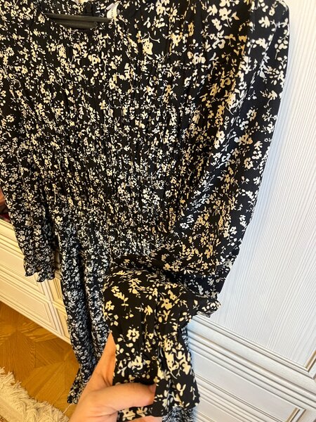 Приталенное платься до колен