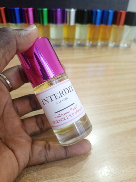 Interdit - Essence de Parfum