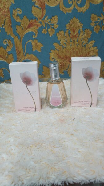 Evadense  pink perfume