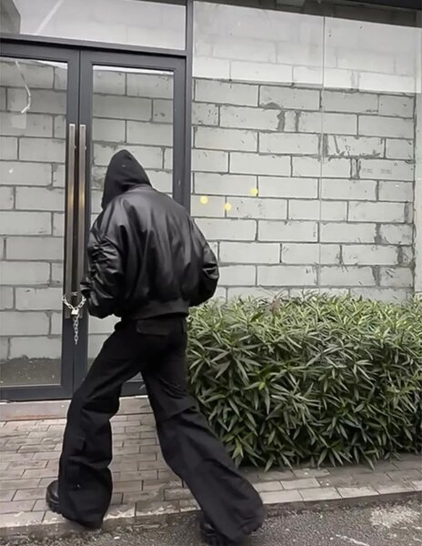 Куртка кожаная