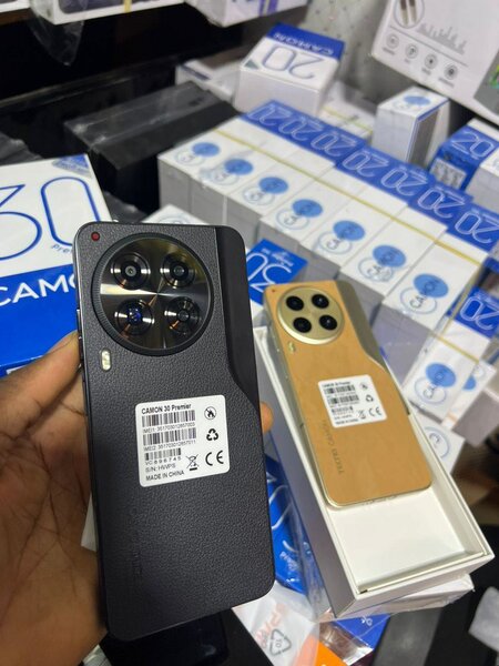 Tecno camon30 (256Go/8Ram)