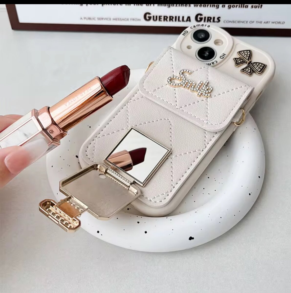 Coque élégante avec bandoulière