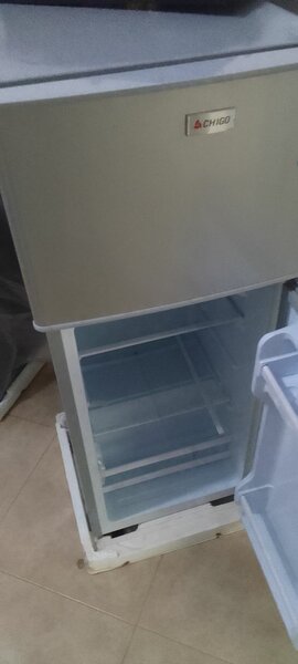 128 litres Chigo fridge