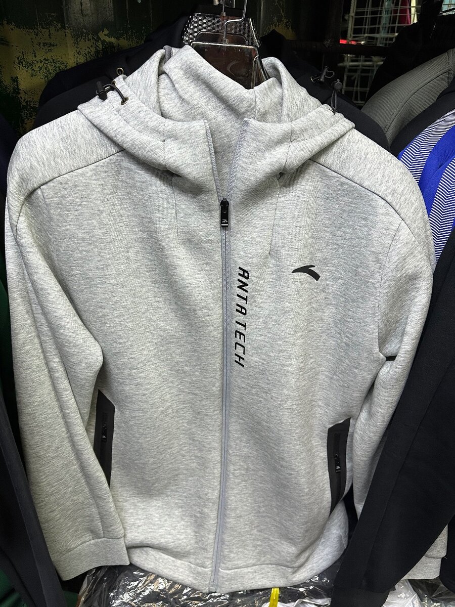 Спортивные костюмы Anta!