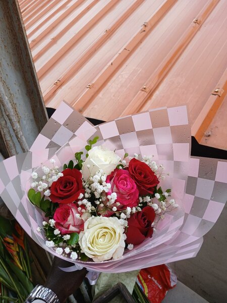 Bouquet de roses coloré