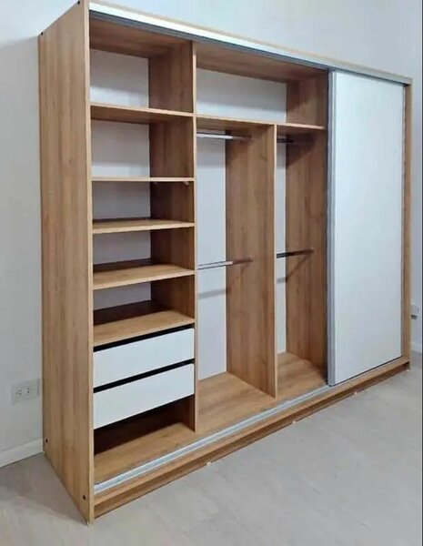 Armoire coulissante moderne