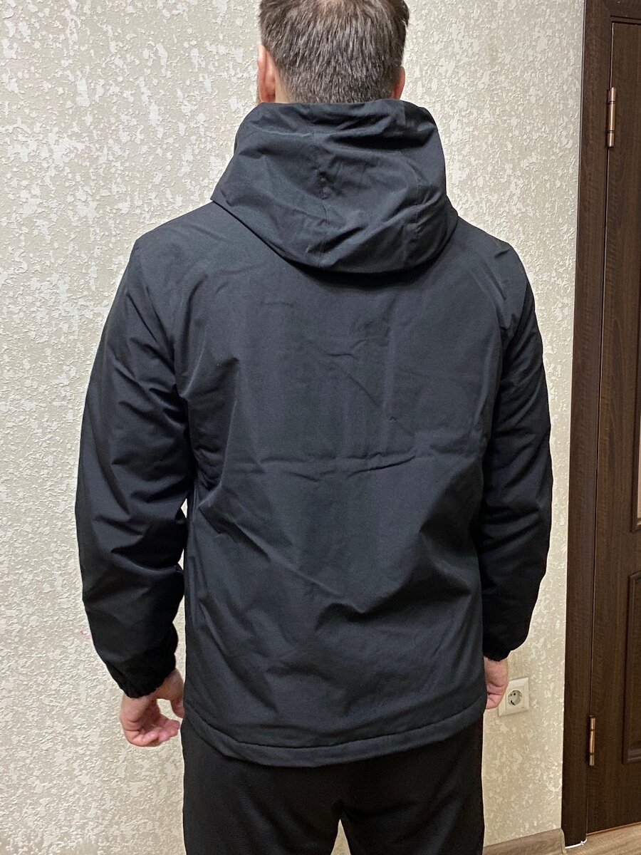 Весенняя - Осеняя куртка / Новая , 2 одинаковых