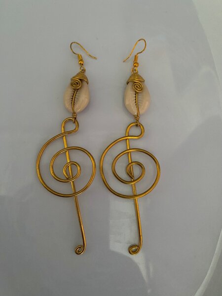 Imprint Treble brass earrings
