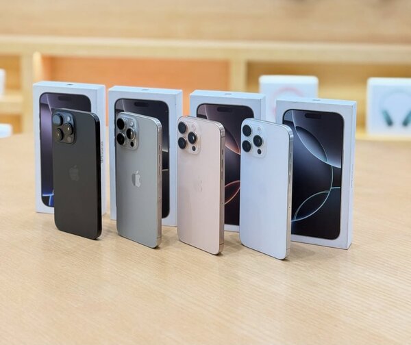 IPhone 16 PRO MAX 512GB copie