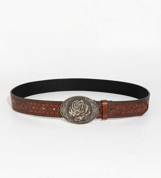 Ceinture en cuir gravée fleur