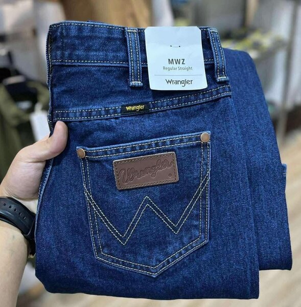Jean Wrangler Regular Straight