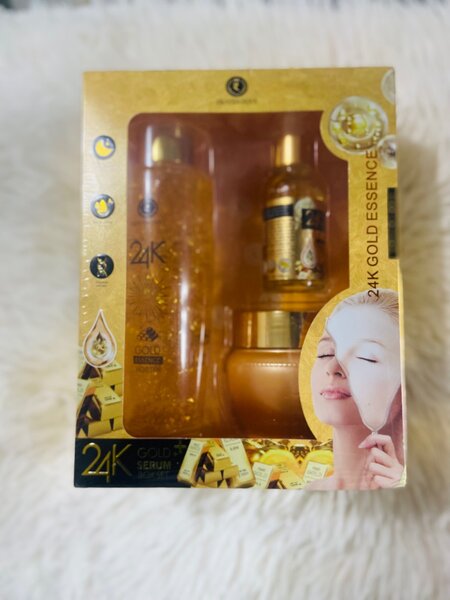 Sérum Anti-Âge 24K Gold Essence