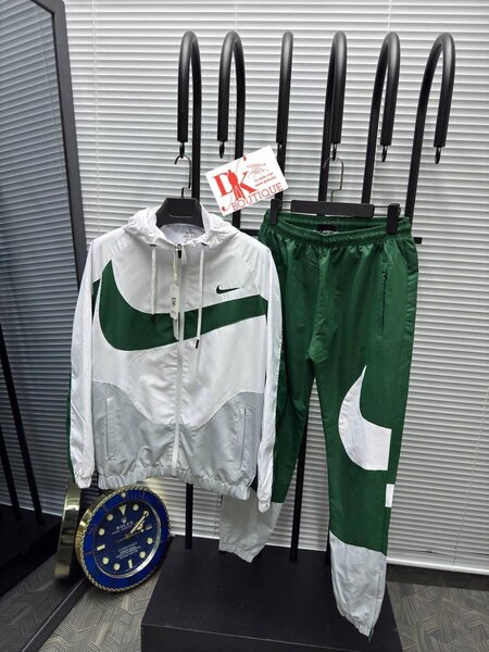 Survêtement sportif pour hommes