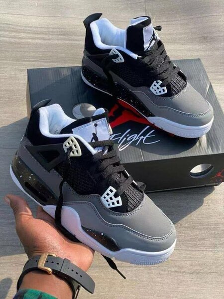 Jordan 4