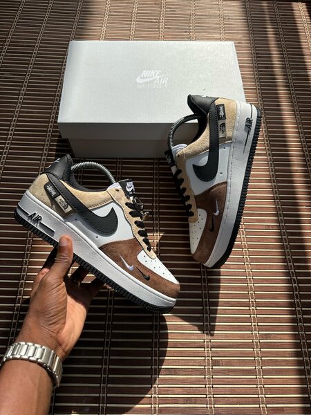 Nike Air Force 1 Premium