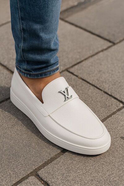 Mocassins Blancs Élégants