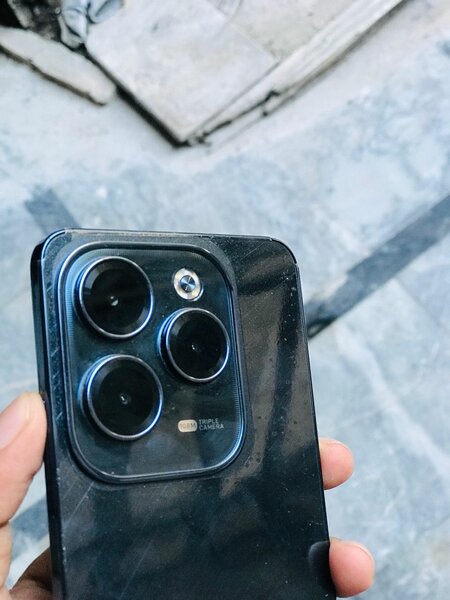 Infinix Hot 40 Pro