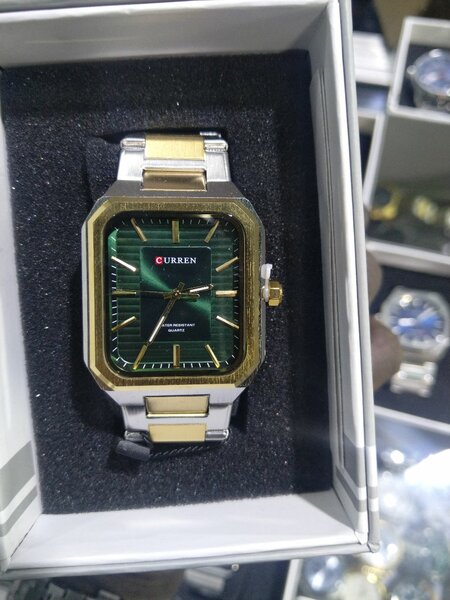 Montres CURREN élégantes homme